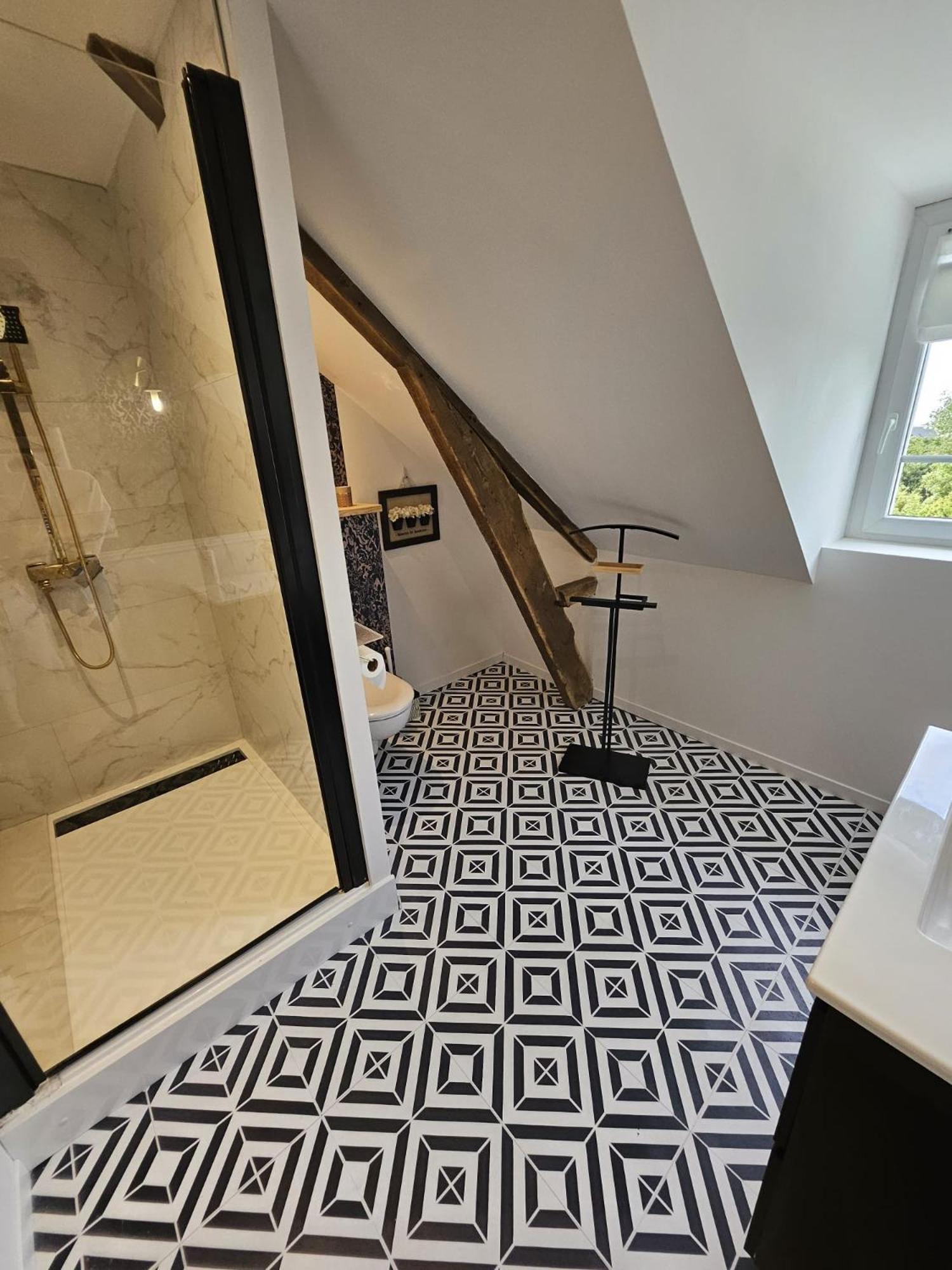 Le Parisien Prive En Duplex Avec Acces Jacuzzi A 10min Des Plages Lanhouarneau